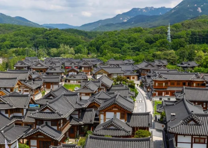 Villa 3 Minutes From Yeonsin Station I Early Check-in I Free Luggage Storage Seoel