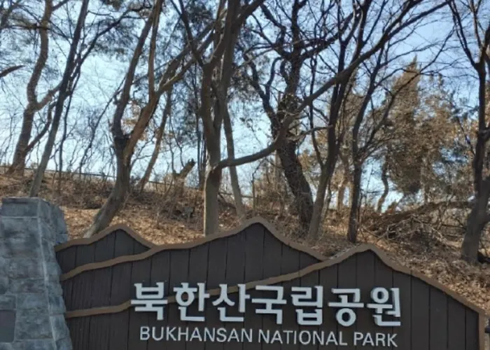 3 Minutes From Yeonsin Station I Early Check-in I Free Luggage Storage Villa